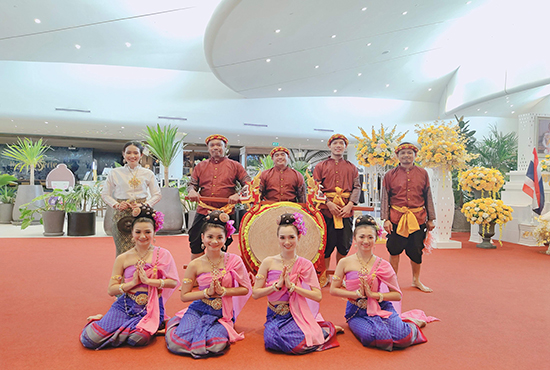 Baan Ram Thai บ้านรำไทย